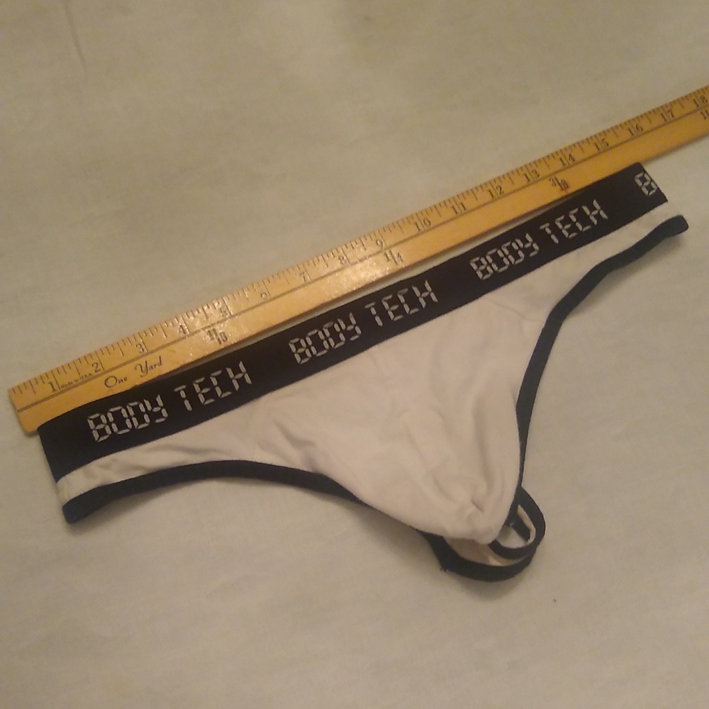 Body Tech Thong - Picture 5 of 7
